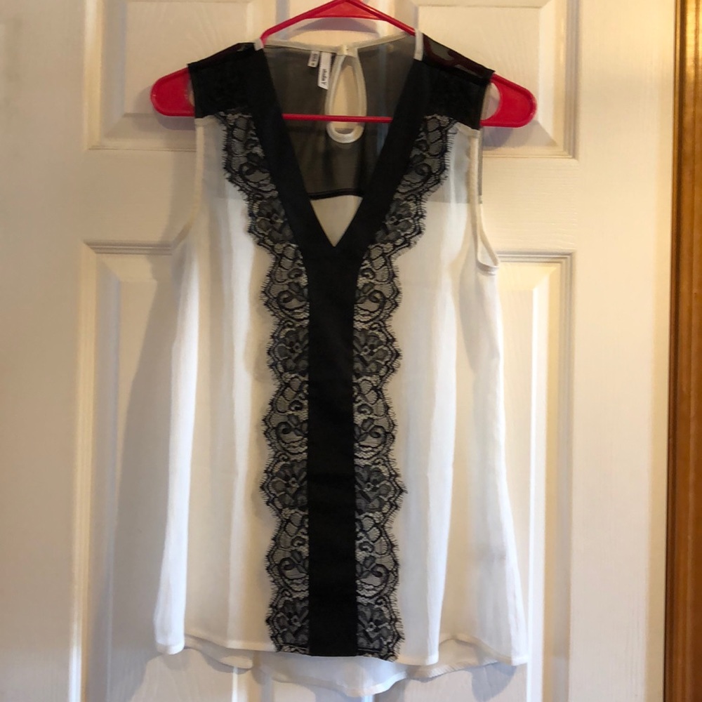 Small Maurice’s Top